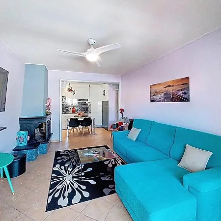 View 990 Meters From On Foot