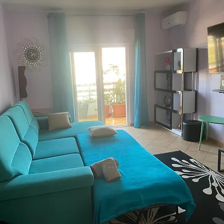 View 990 Meters From On Foot Appartement