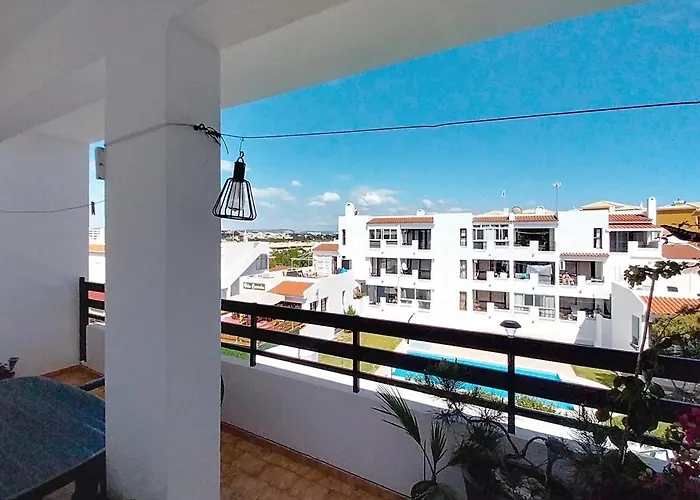 View 990 Meters From On Foot *