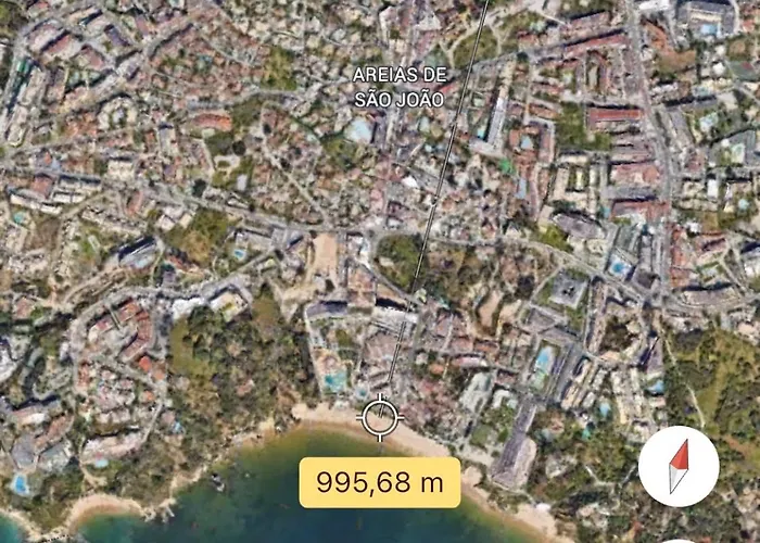 Apartment View 990 Meters From On Foot *